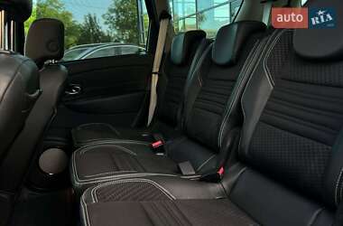 Минивэн Renault Scenic 2014 в 