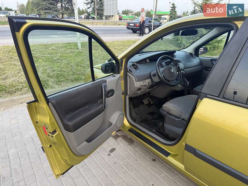 Минивэн Renault Scenic 2006 в Львове
