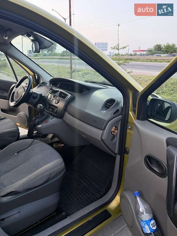 Минивэн Renault Scenic 2006 в Львове