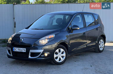 Минивэн Renault Scenic 2009 в 