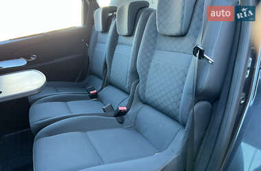 Минивэн Renault Scenic 2009 в 