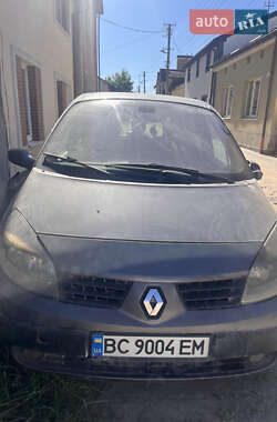 Минивэн Renault Scenic 2004 в Львове
