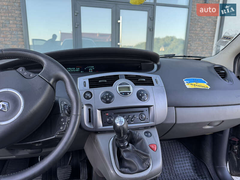 Мінівен Renault Scenic 2007 в Тернополі