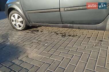 Минивэн Renault Scenic 2006 в 