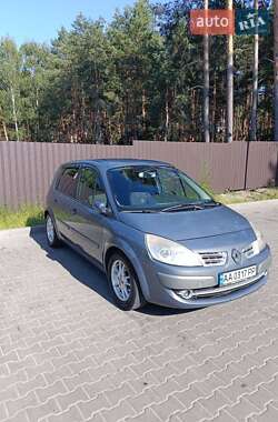 Минивэн Renault Scenic 2007 в Буче