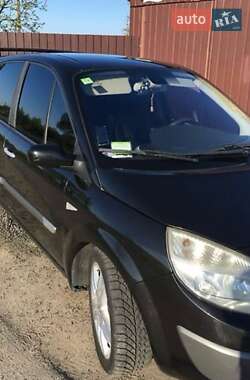 Минивэн Renault Scenic 2005 в 