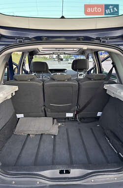 Минивэн Renault Scenic 2009 в 