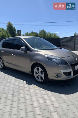Минивэн Renault Scenic 2010 в Локачах