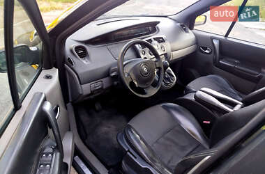 Мінівен Renault Scenic 2005 в 