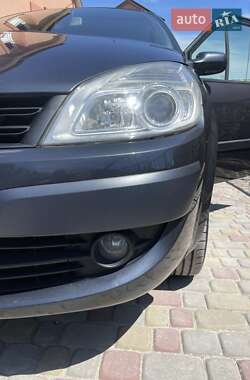 Минивэн Renault Scenic 2007 в 