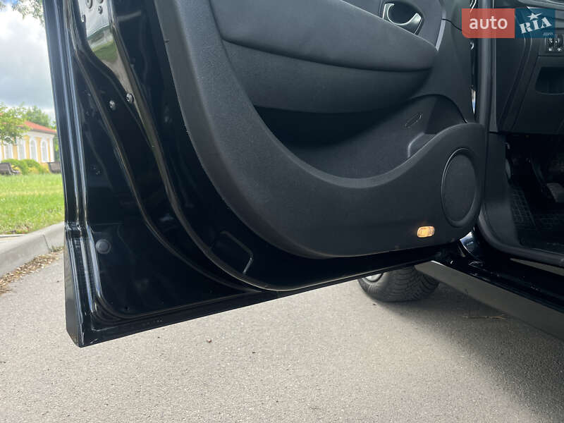 Минивэн Renault Scenic 2011 в Черкассах фото 47 Минивэн Renault Scenic 2011 в Черкассах