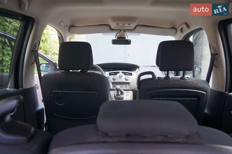 Минивэн Renault Scenic 2007 в Харькове