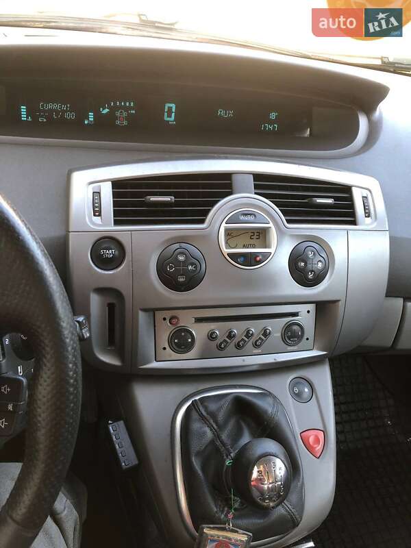 Минивэн Renault Scenic 2007 в Харькове