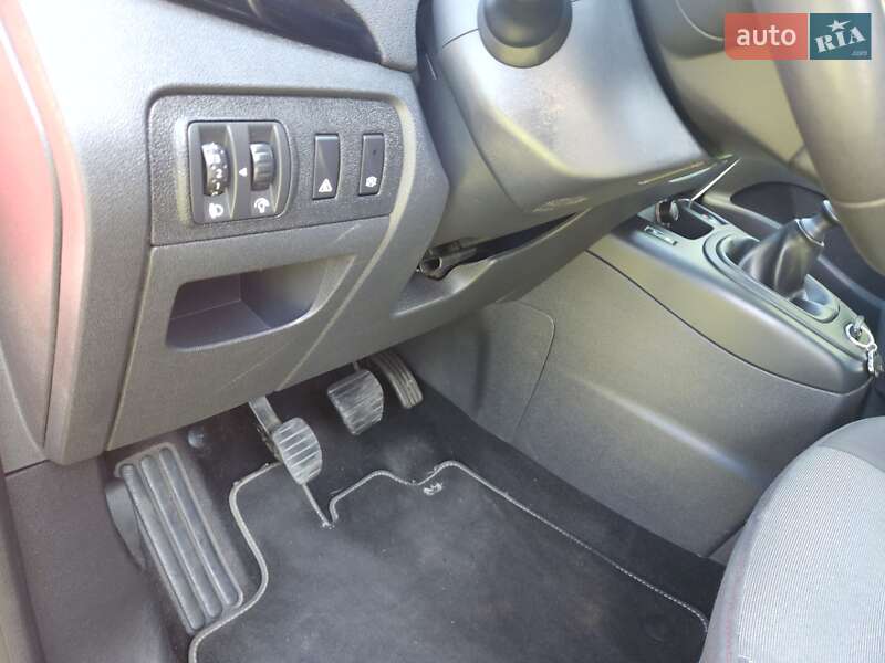 Минивэн Renault Scenic 2012 в Павлограде