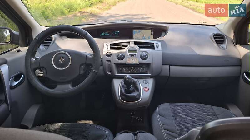 Минивэн Renault Scenic 2007 в Бахмаче