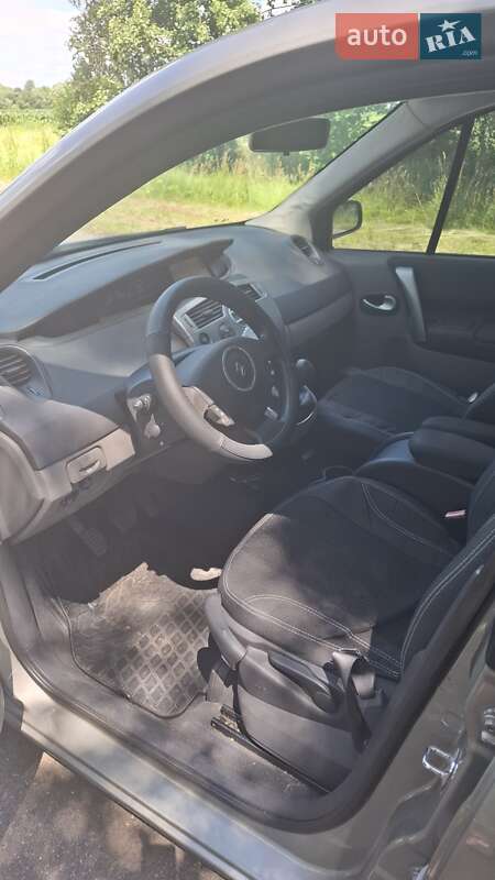 Минивэн Renault Scenic 2007 в Бахмаче