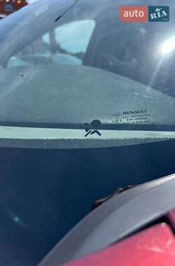 Минивэн Renault Scenic 2012 в 