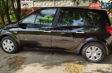 Минивэн Renault Scenic 2007 в Буче
