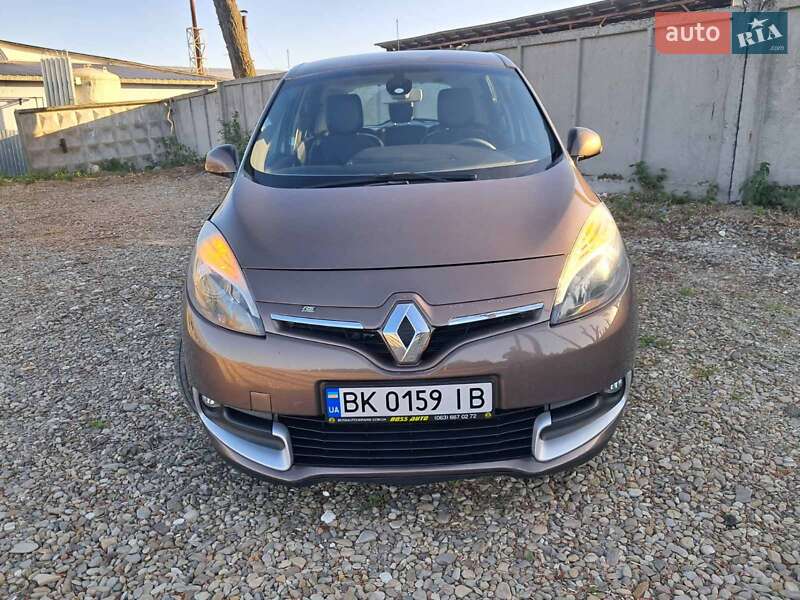 Мінівен Renault Scenic 2012 в Дрогобичі