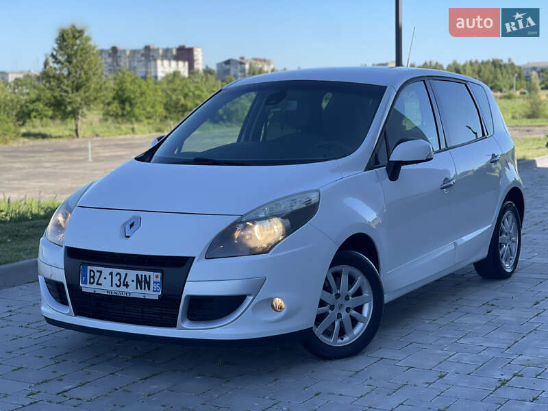 Renault Scenic 2012
