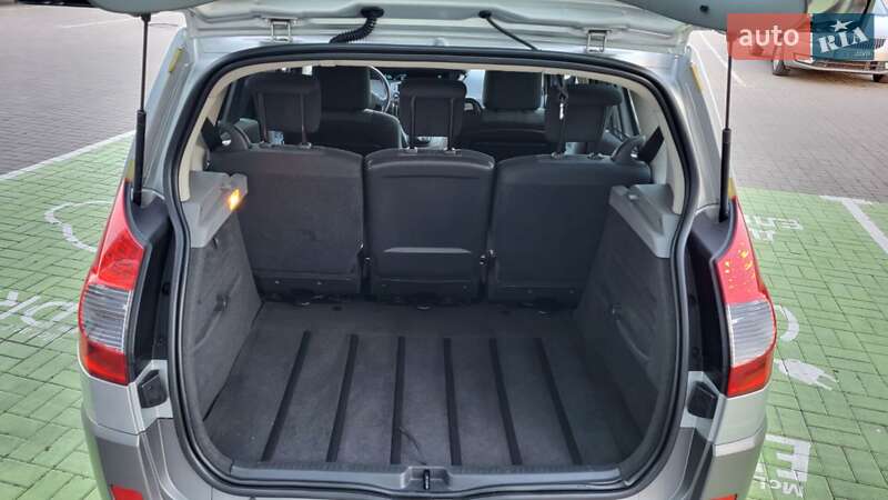 Минивэн Renault Scenic 2006 в Черкассах