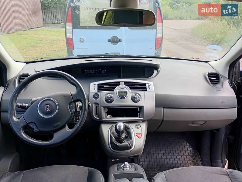 Мінівен Renault Scenic 2007 в Нововолинську фото 4 Мінівен Renault Scenic 2007 в Нововолинську
