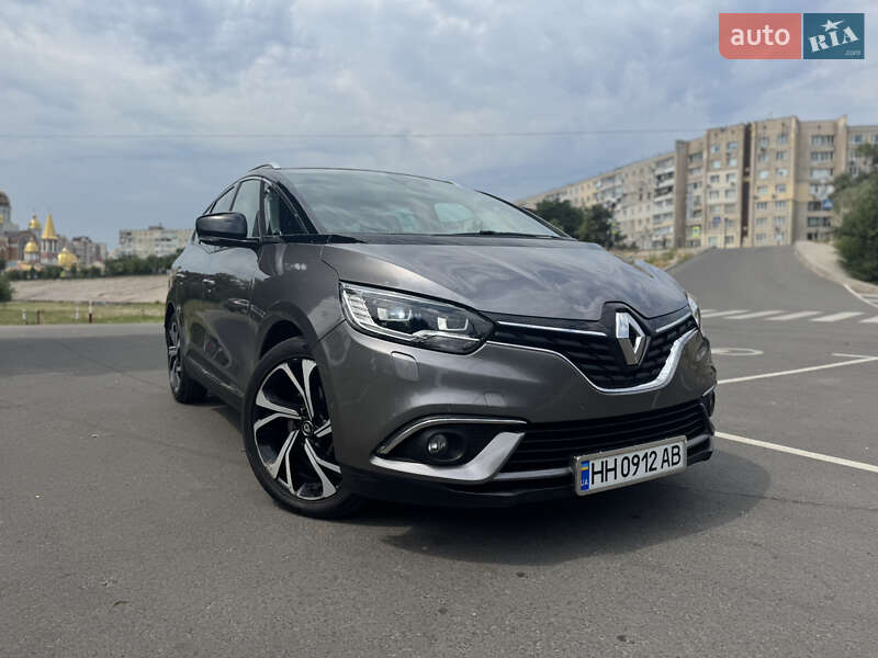 Минивэн Renault Scenic 2019 в 