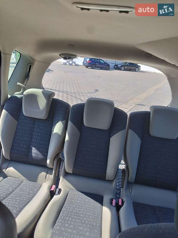 Минивэн Renault Scenic 2003 в Черновцах