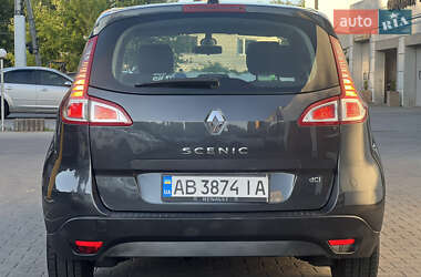 Минивэн Renault Scenic 2010 в 