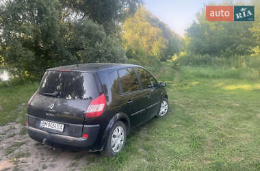 Минивэн Renault Scenic 2004 в 