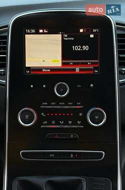 Минивэн Renault Scenic 2017 в 