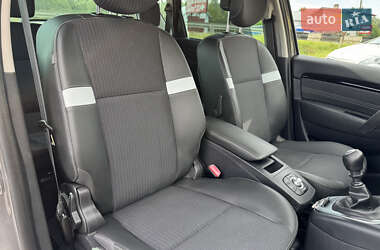 Минивэн Renault Scenic 2011 в 