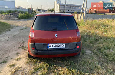 Минивэн Renault Scenic 2004 в 