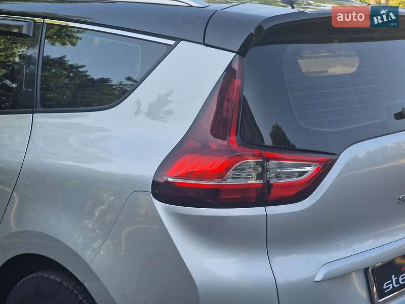 Минивэн Renault Scenic 2017 в Николаеве
