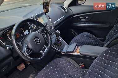 Минивэн Renault Scenic 2017 в 