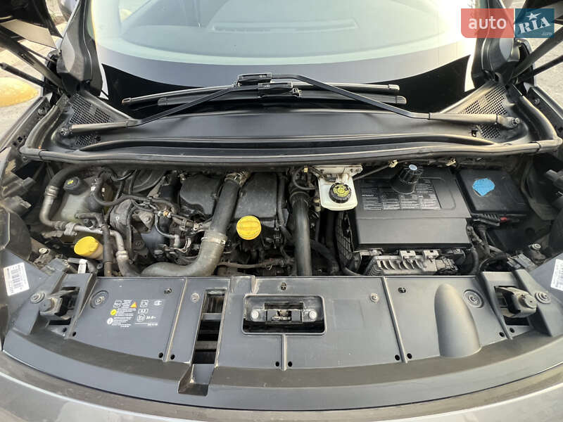 Минивэн Renault Scenic 2014 в Краснограде