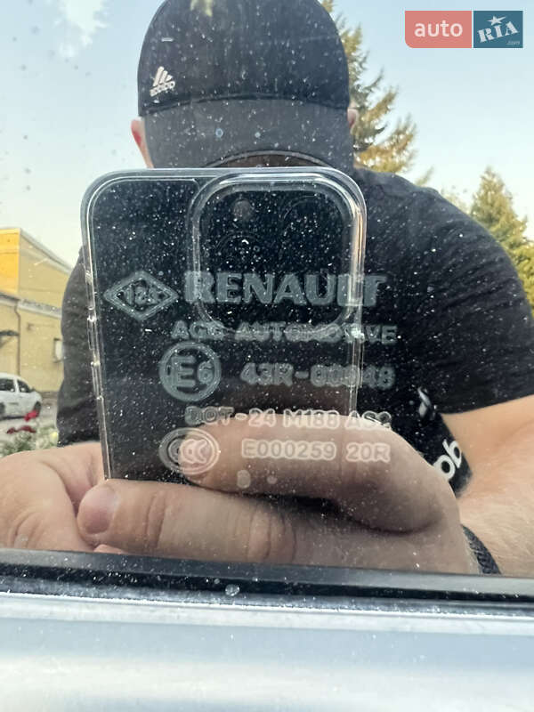 Минивэн Renault Scenic 2014 в Краснограде