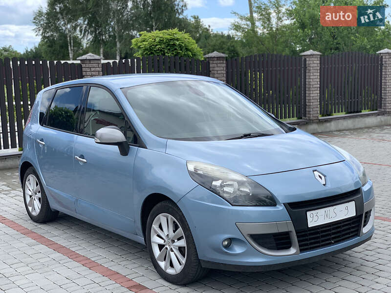 Минивэн Renault Scenic 2010 в Староконстантинове