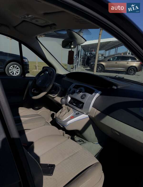 Минивэн Renault Scenic 2005 в Луцке