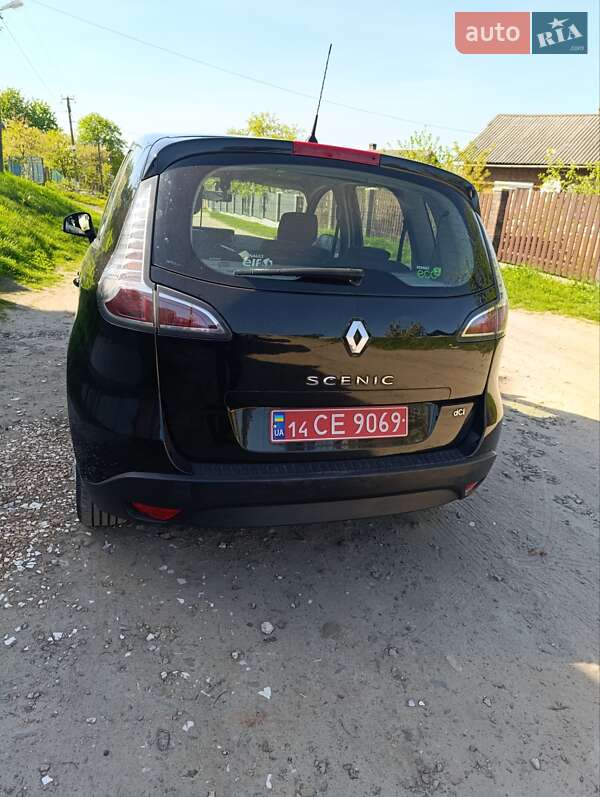 Минивэн Renault Scenic 2013 в Львове