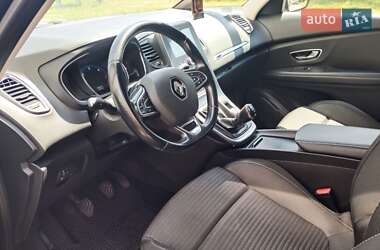 Минивэн Renault Scenic 2017 в 