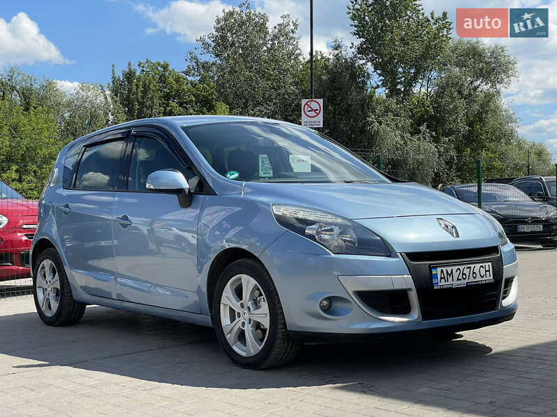 Минивэн Renault Scenic 2011 в Бердичеве