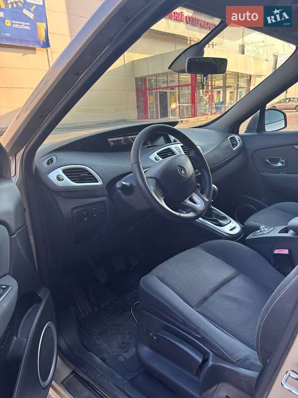Минивэн Renault Scenic 2010 в Житомире