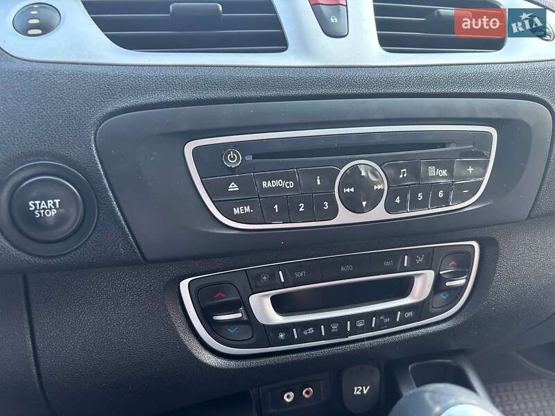 Минивэн Renault Scenic 2010 в Житомире