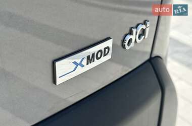 Минивэн Renault Scenic 2013 в 