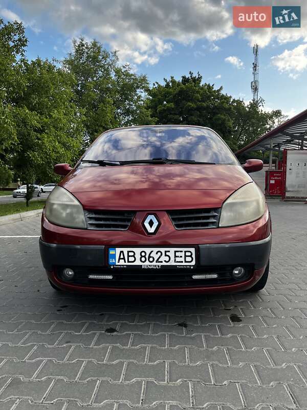Минивэн Renault Scenic 2005 в Ладыжине