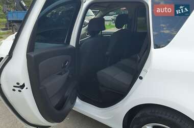 Минивэн Renault Scenic 2015 в 