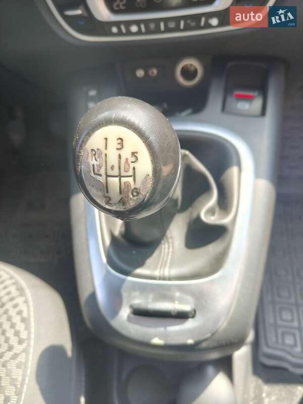 Минивэн Renault Scenic 2011 в Остроге
