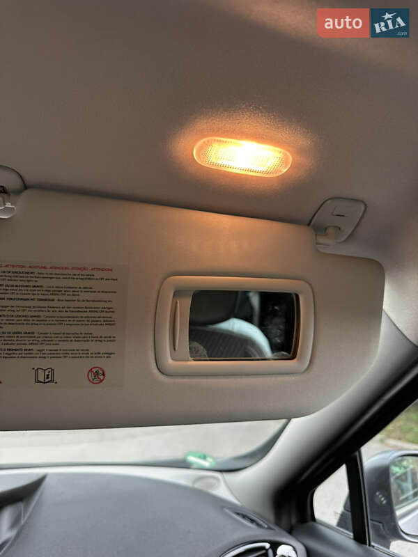 Минивэн Renault Scenic 2014 в Луцке