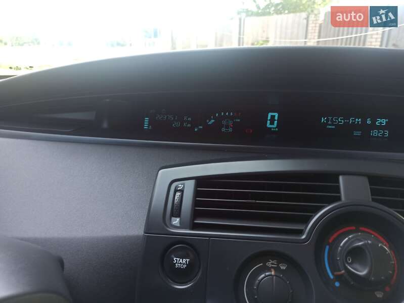 Минивэн Renault Scenic 2003 в Харькове